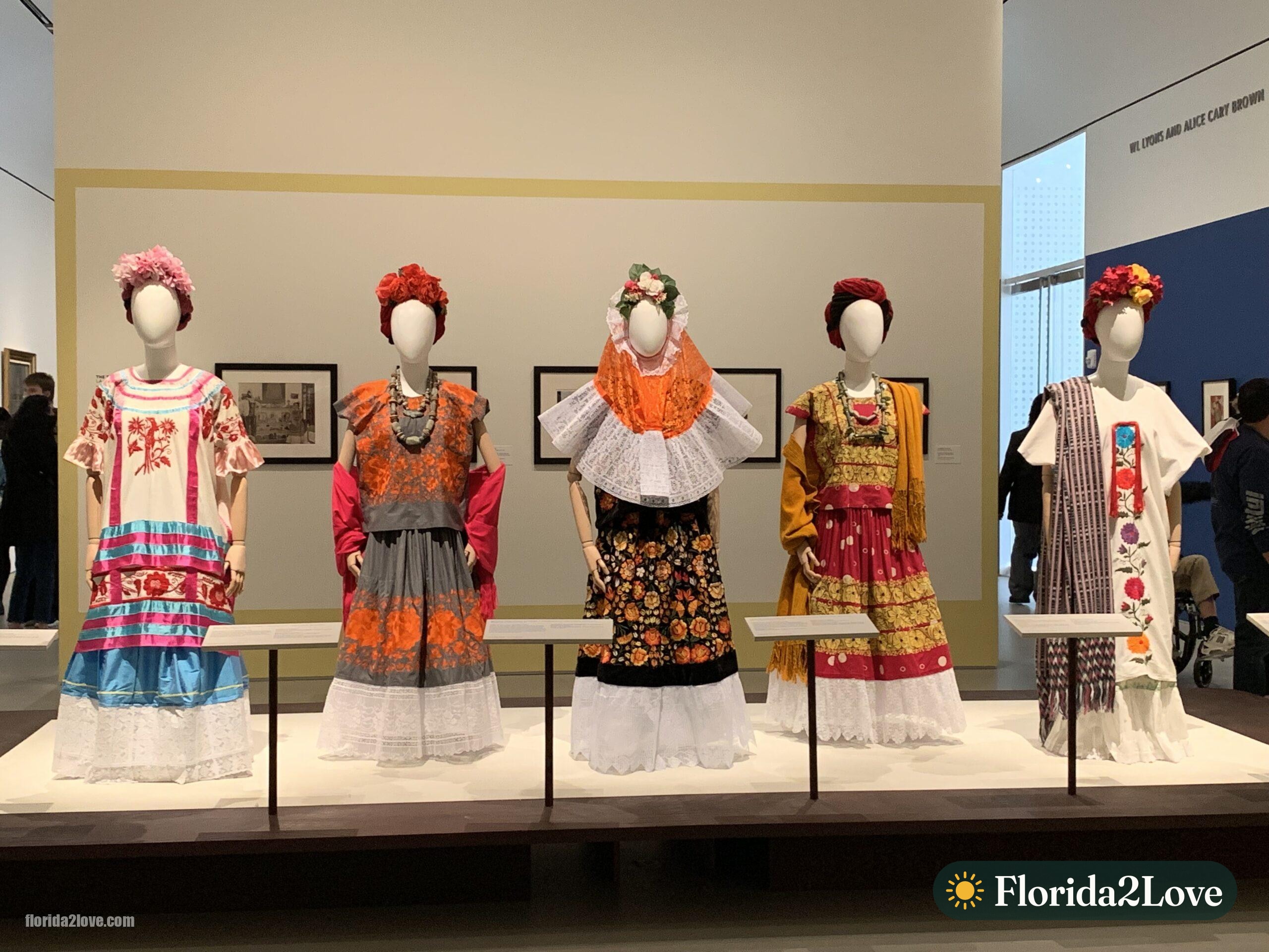 The dresses of Frida Kahlo